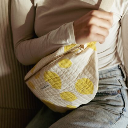 Holi & Love Banana Bag Lemon – Bild 2
