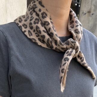 Le bon shoppe - Cashmere Bandana Leo