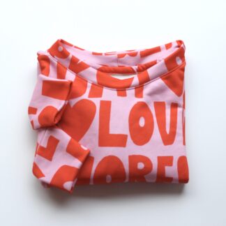 trötrö Cropped "LOVE MORE" Sweater